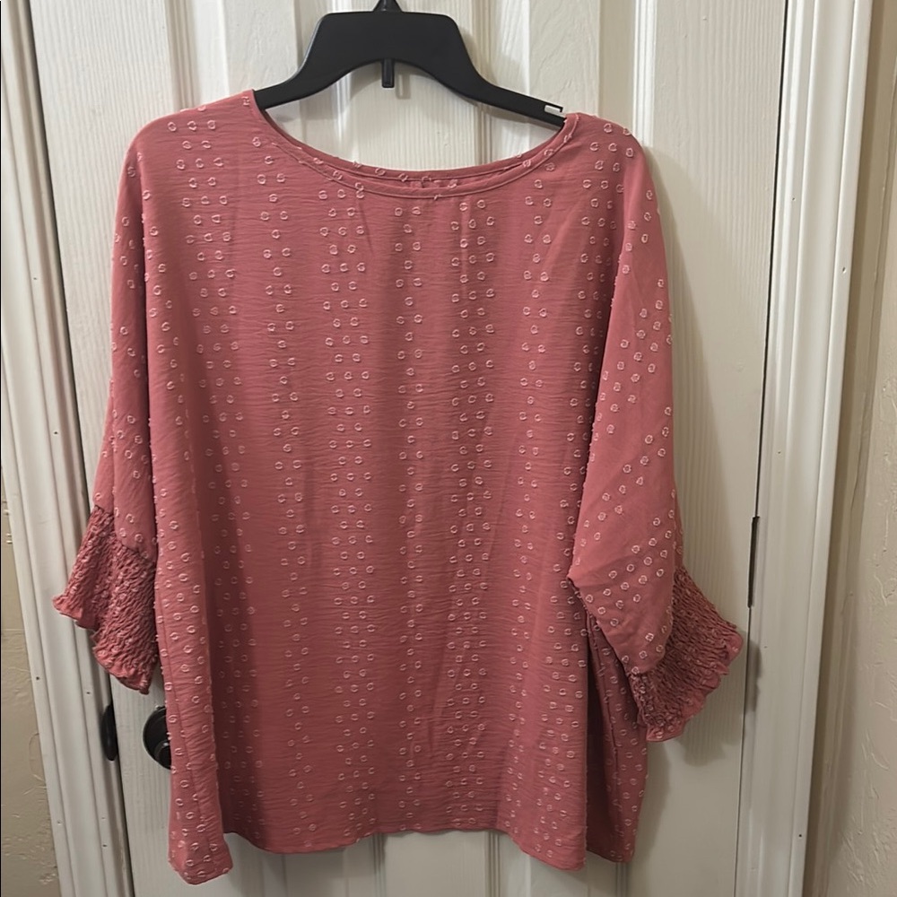 Women's Pink Textured Top